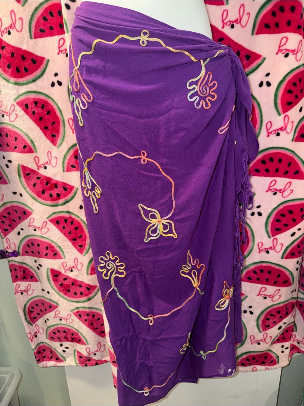 💜 Floral Embroidered Sarong